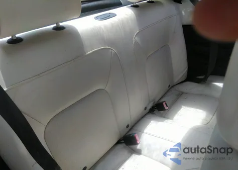 2008 Volkswagen New Beetle Black Tie Edition/Triple White из США, поврежденный, VIN 3VWFW31C98M521453